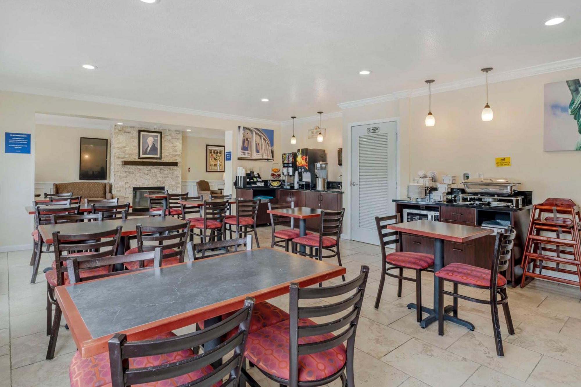 Best Western Salinas Monterey Bagian luar foto